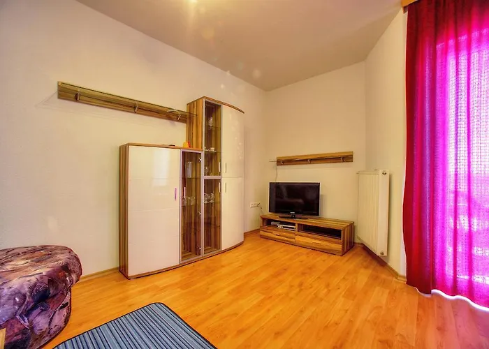 Apartments Peran